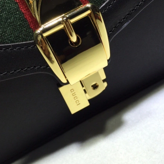 First bag ru Sylvie Gucci 0724
